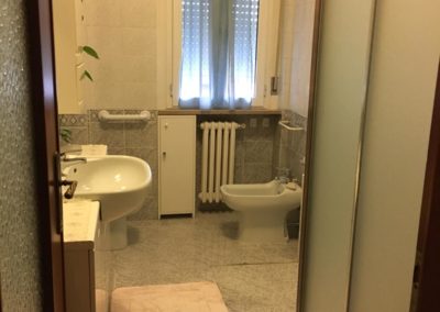 Appartamento con camere – 3 posti – V.le Italia – Rif. 37658/2019